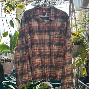 Patagonia Men’s Fjord Flannel Shirt